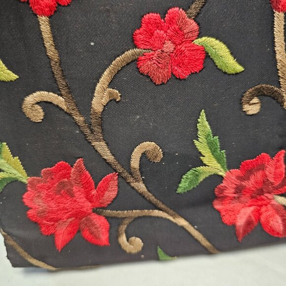 Black Red Floral Flower Embroidered Gold Cara Made in USA Clutch Hand Bag - Picture 11 of 16